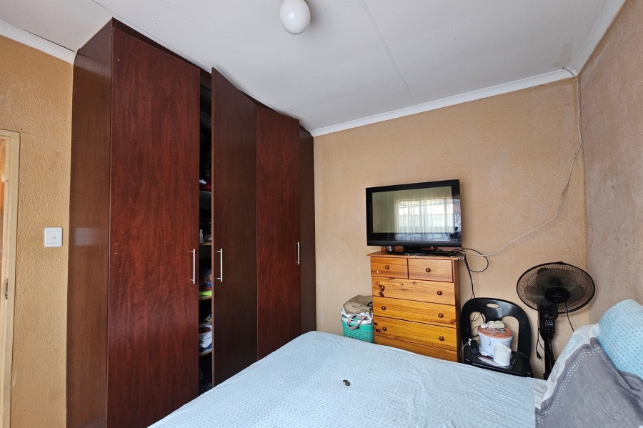 2 Bedroom Property for Sale in Tlhabane West North West